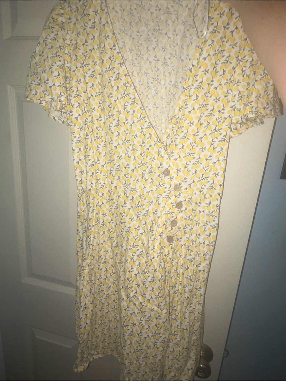 Lauren Conrad Lemon print wrap dress - Picture 2 of 2
